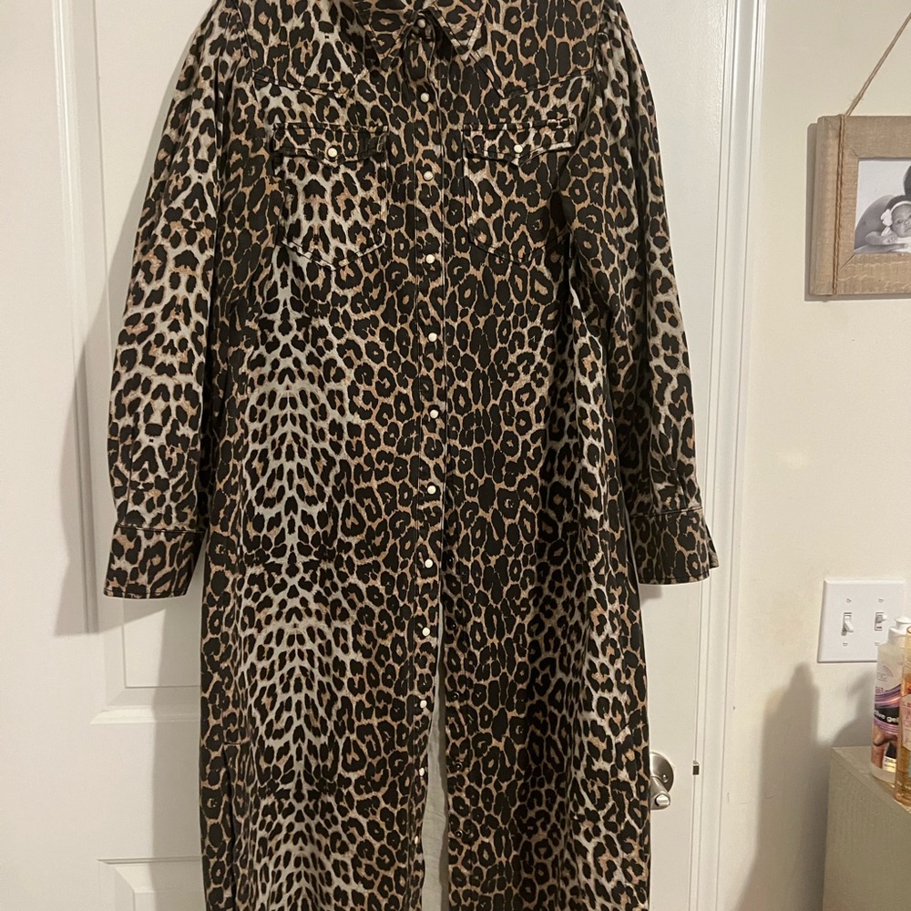 all saints shirt /dress/jacket sz large can fit xl